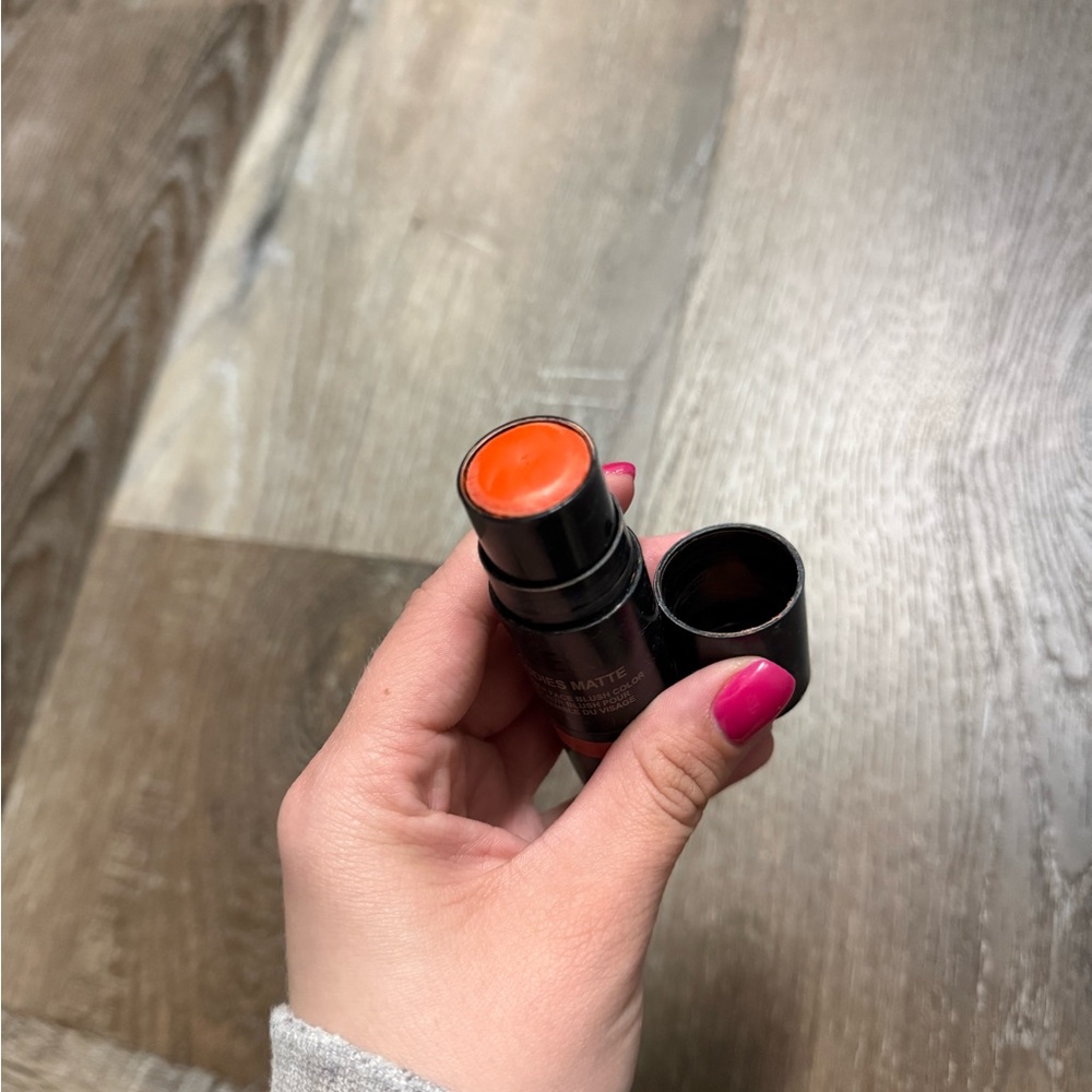 NUDESTIX Picante Blush with Brush End